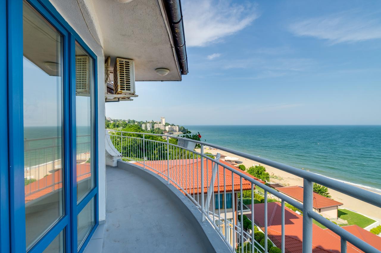 Villa White Dove Golden Sands Esterno foto